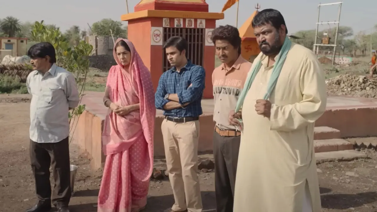 Panchayat Season 3 Web Series Actor Performance Review Moviesflix